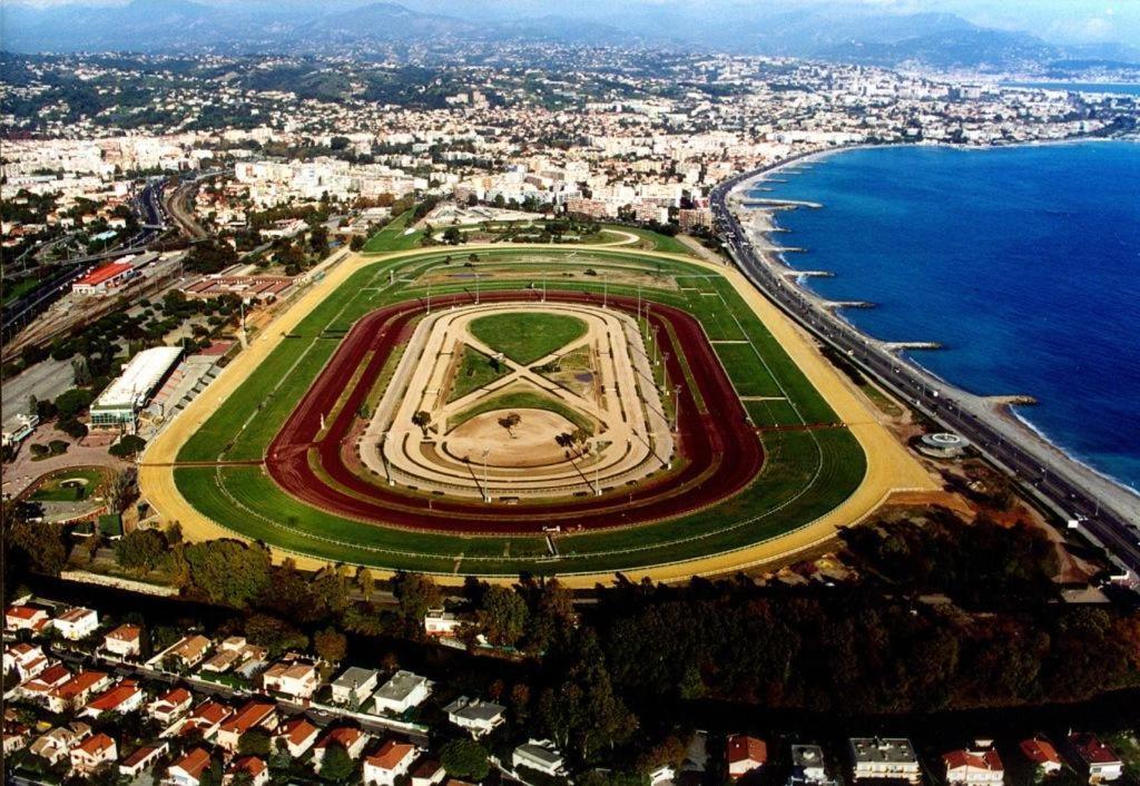 Magnifique 2P A Deux Pas De La Plage Cagnes-sur-Mer Bagian luar foto